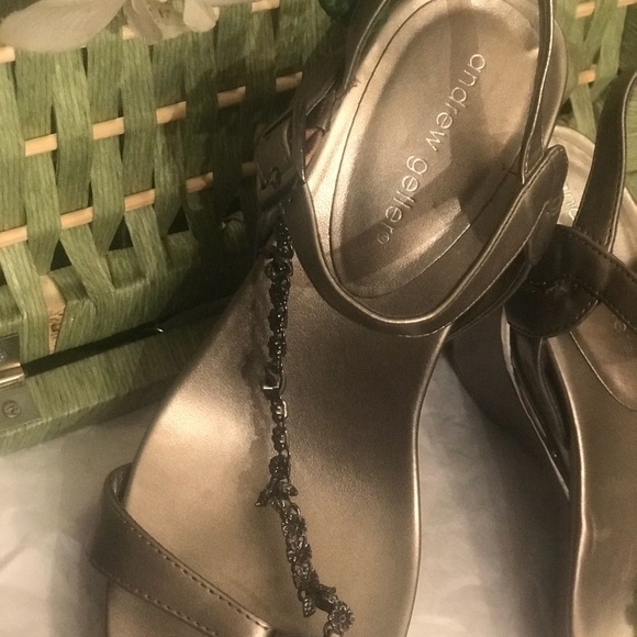 Arieth | Sophisticated Sandals